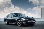 Infiniti Q70