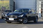 Infiniti Q70