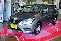 Фото Nissan Sunny Фото Nissan Sunny