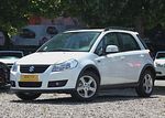 Suzuki SX4: Фото 1