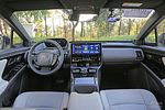 Toyota bZ4X: Фото 2