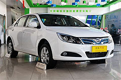 Фото BYD E5 Фото BYD E5