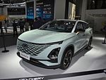 Omoda C5: Фото 3