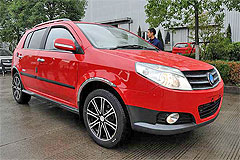 Фото Geely MK Cross