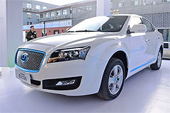 Фото Hawtai EV230