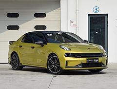 Lynk&Co 03