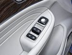 Roewe iMax8 EV