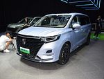 Roewe iMax8 EV: Фото 3