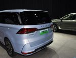Roewe iMax8 EV