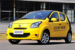 Фото Zotye Cloud 100 EV Фото Zotye Cloud 100 EV